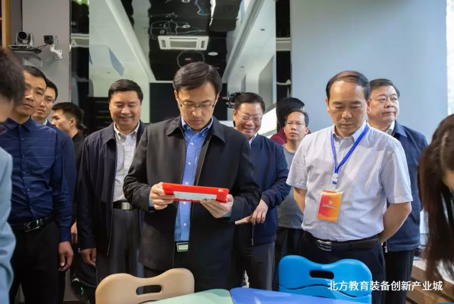 引燃夏日，我們來了——北方教育裝備創新產業城開園！