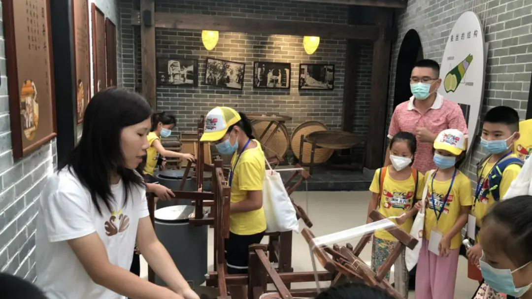 成為創玩無界的小設計師！“順江社區2020青少年敢創夏令營”完滿結營