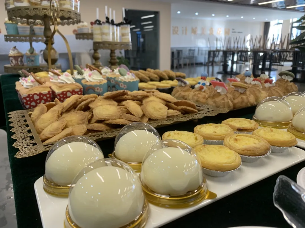 完美收官！ZIDC︱創動未來 逐夢同行——中原工業設計城“設計師之夜”活動精彩綻放