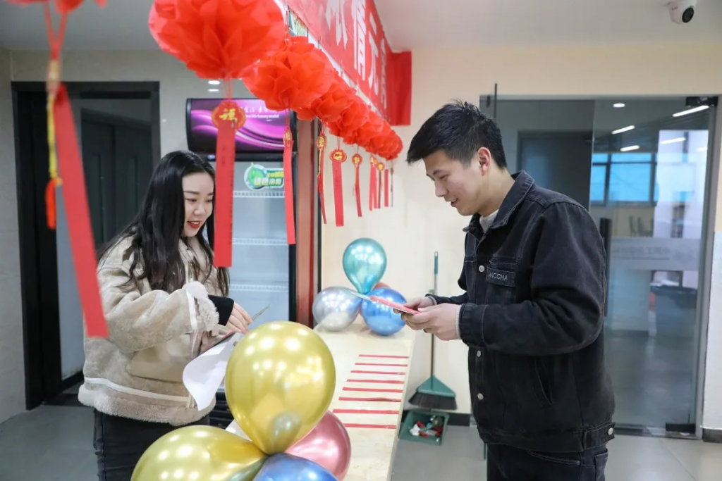 “喜樂團圓 濃情元宵”活動扮靚園區