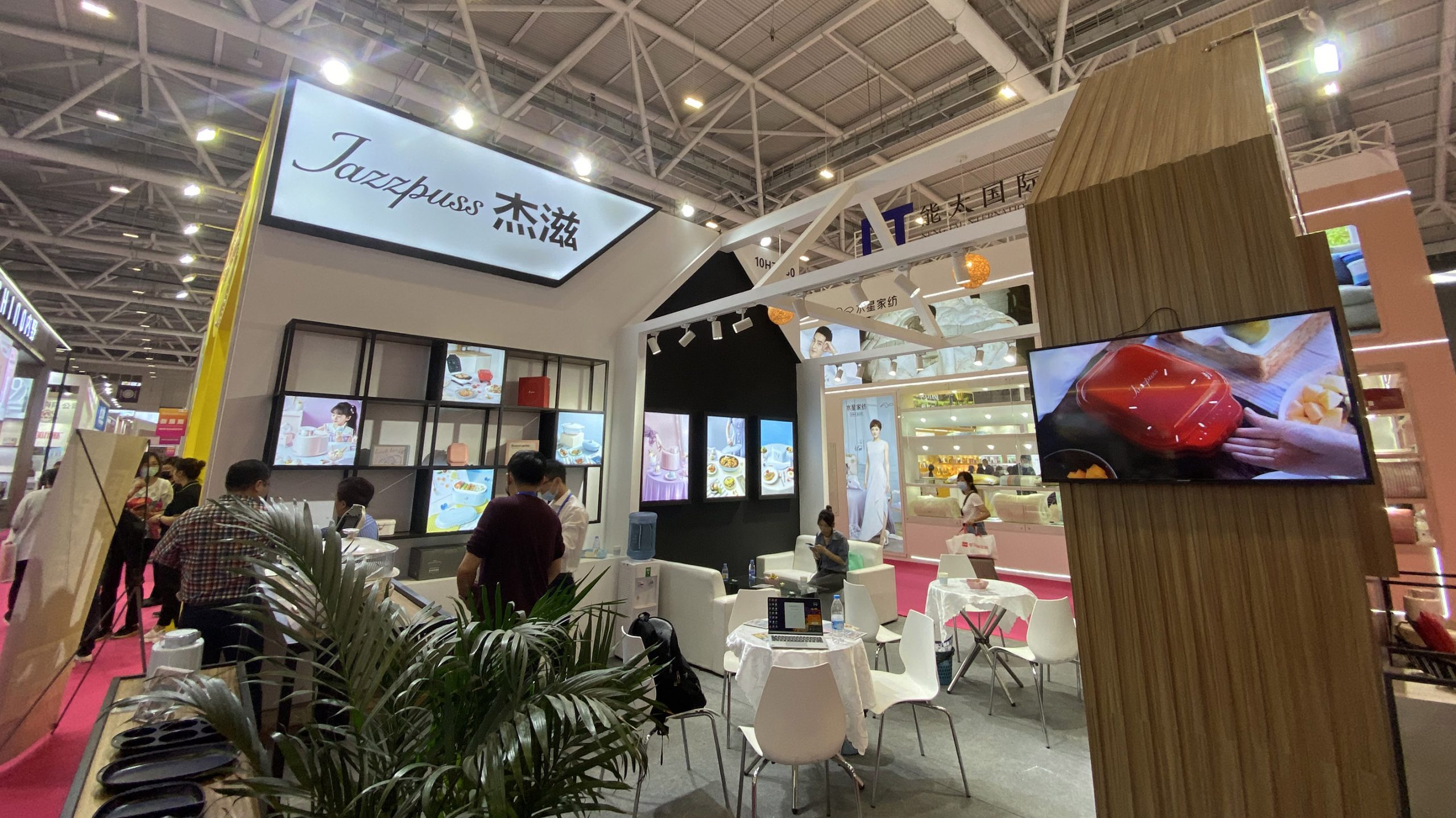 設計城企業打卡第29屆深圳國際禮品展，“設計順德”吸睛無數！