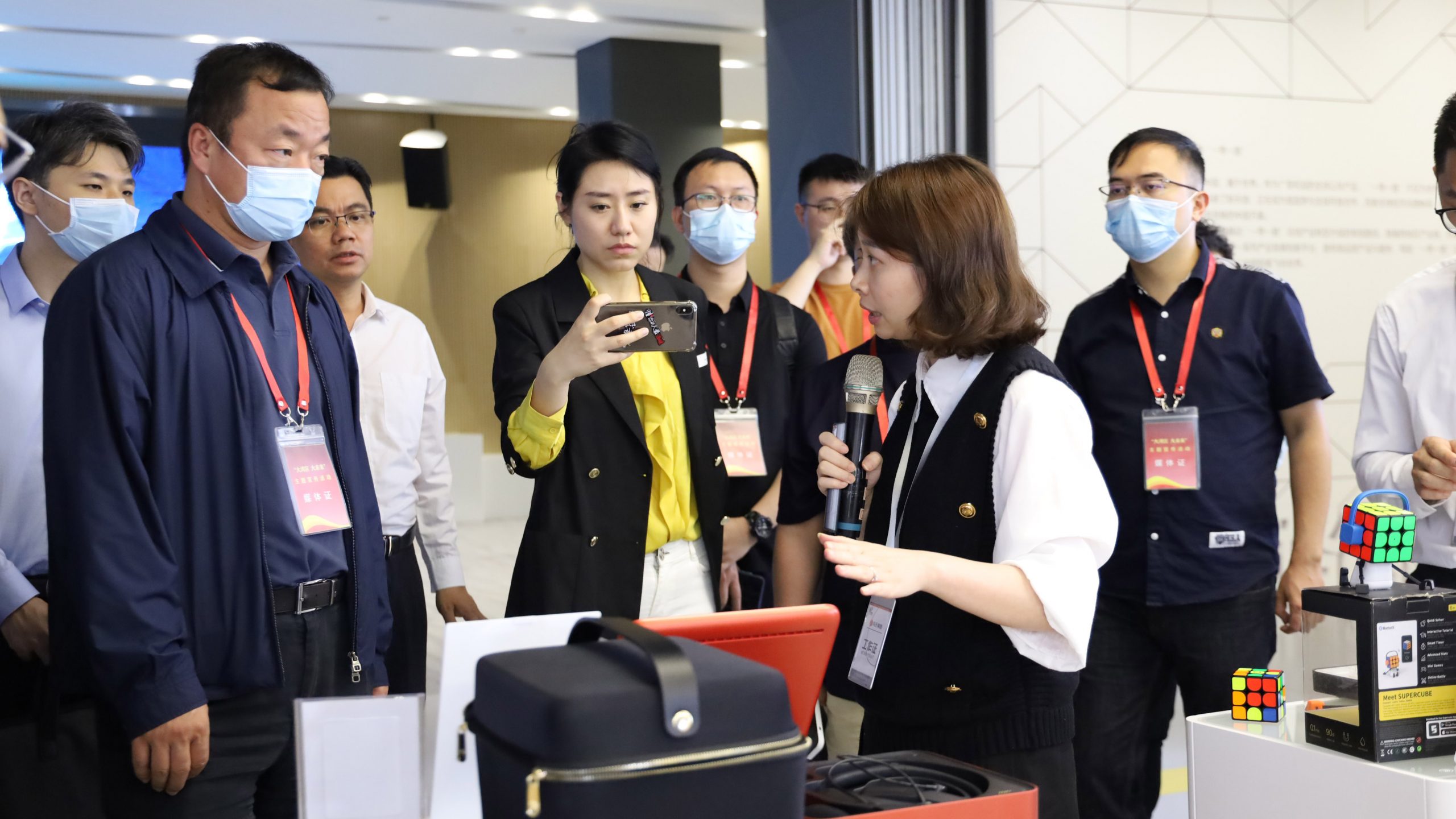 百家媒體看設計 | “大灣區 大未來”主題宣傳活動走進設計城