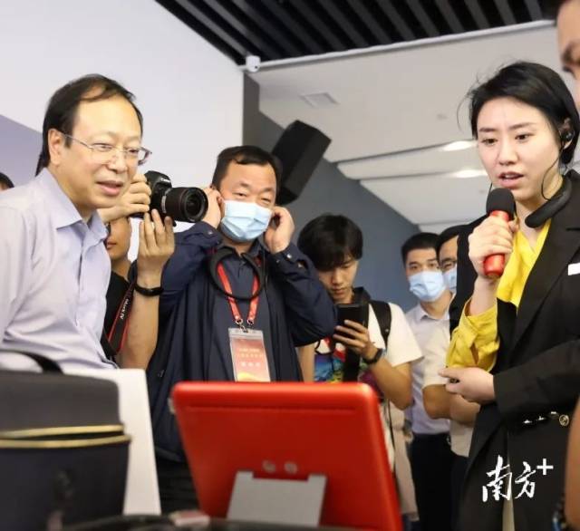 中宣部組織的“大灣區 大未來”主題宣傳活動走進廣東工業設計城。受訪單位供圖