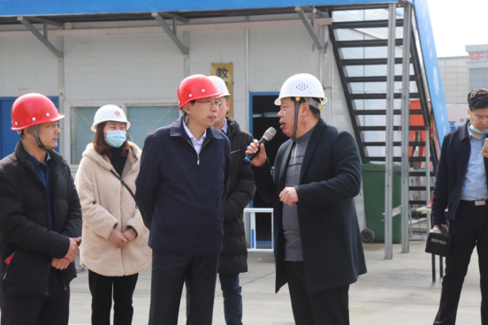 市園區建設指揮部負責人調研教育裝備產業園
