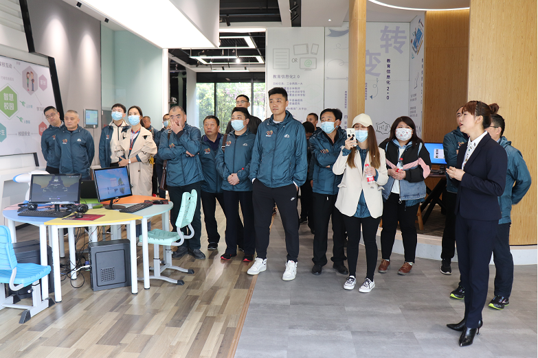 “創翼之星”創業創新訓練營在北方教育裝備創新產業城正式開營