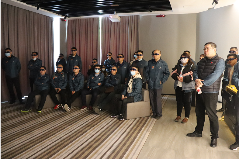 “創翼之星”創業創新訓練營在北方教育裝備創新產業城正式開營