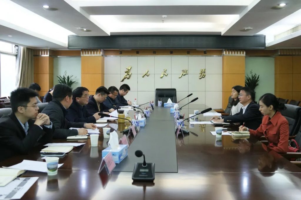 國際智能制造產(chǎn)業(yè)聯(lián)盟主席李明一行來豐考察