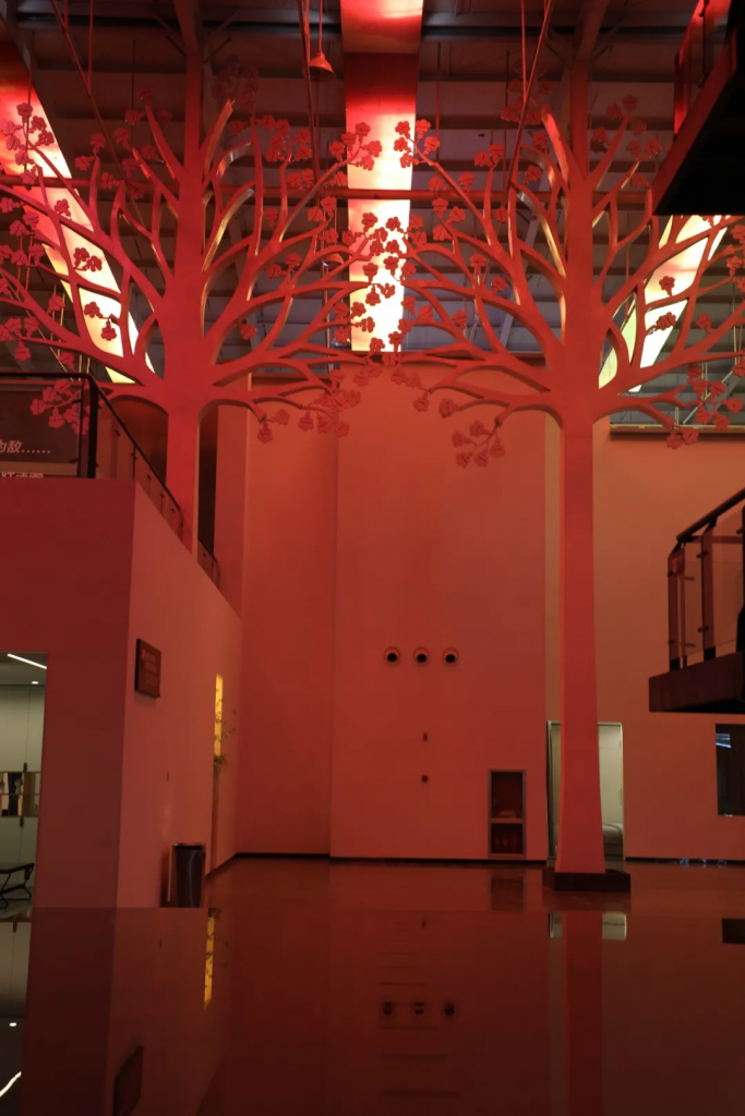 中原工業設計城—“前行者輕創匯”沙龍活動走進國家級工業設計中心