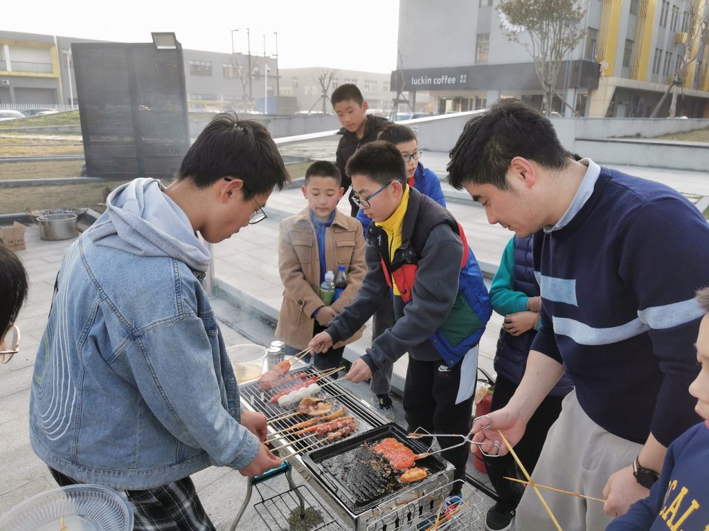 向未來出發！杭州灣《你好 未來》研學實踐開營