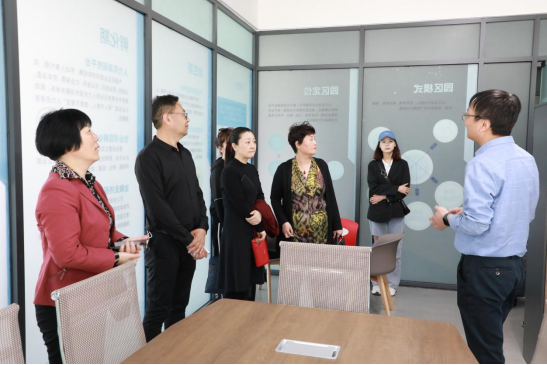 焦作市新的社會階層人士聯誼會實踐創新基地觀摩活動在中原工業設計城舉辦