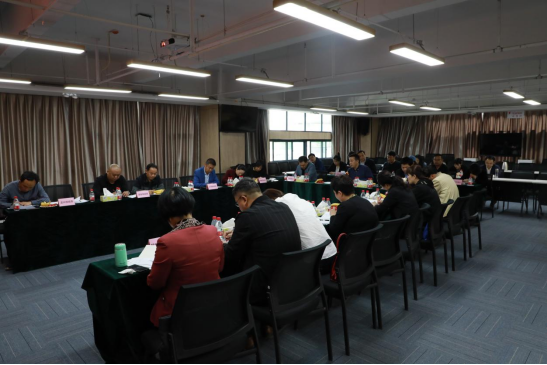 焦作市新的社會階層人士聯誼會實踐創新基地觀摩活動在中原工業設計城舉辦