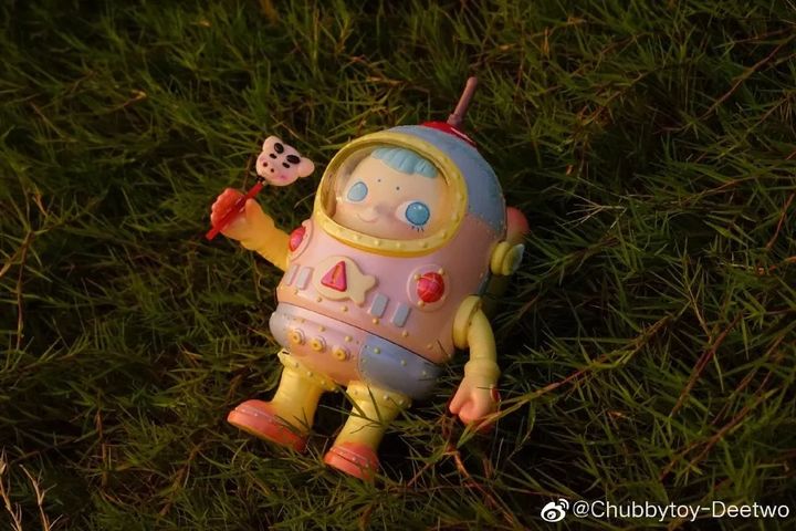 潮流玩具爆火的背后：設(shè)計師們的天堂！