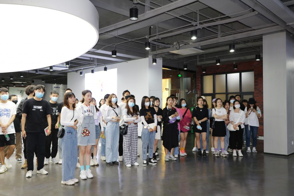 【察研觀設】山東建筑大學師生前來濟南國際創新設計產業園研學考察