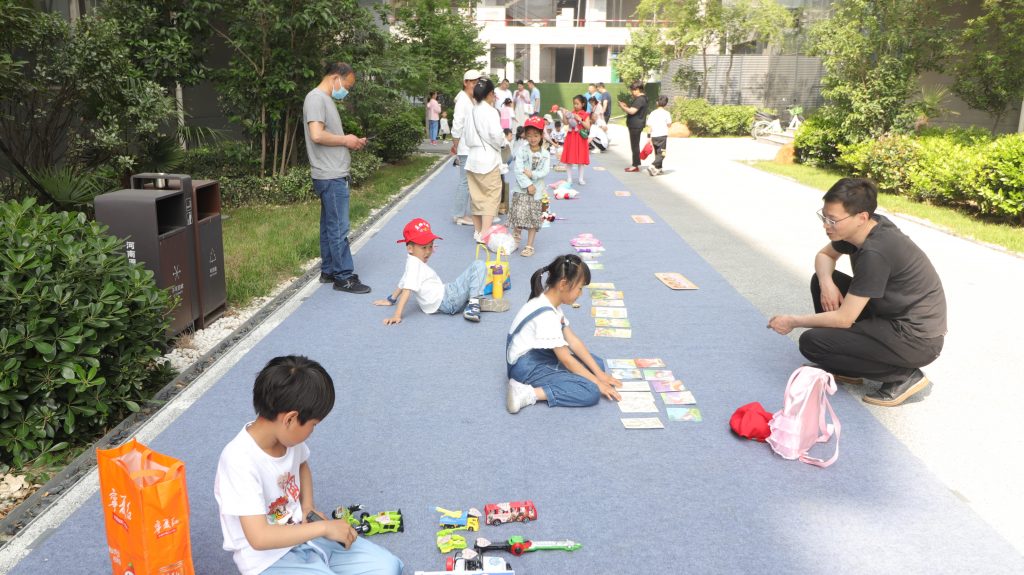 設計城第二屆社會開放日拉開帷幕，市民游客新奇體驗大呼“過癮”