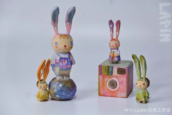 潮流玩具爆火的背后：設(shè)計師們的天堂！