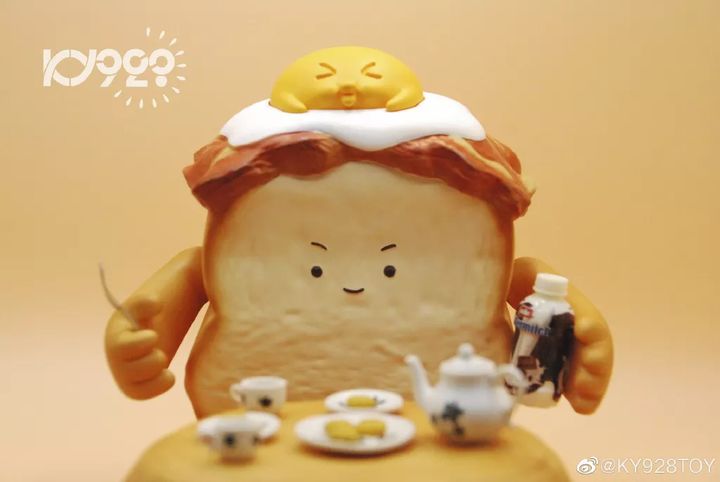 潮流玩具爆火的背后：設(shè)計師們的天堂！