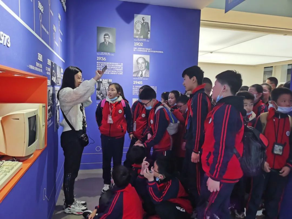 小小創(chuàng)客發(fā)明家——慈溪市城區(qū)中心小學(xué)研學(xué)回顧