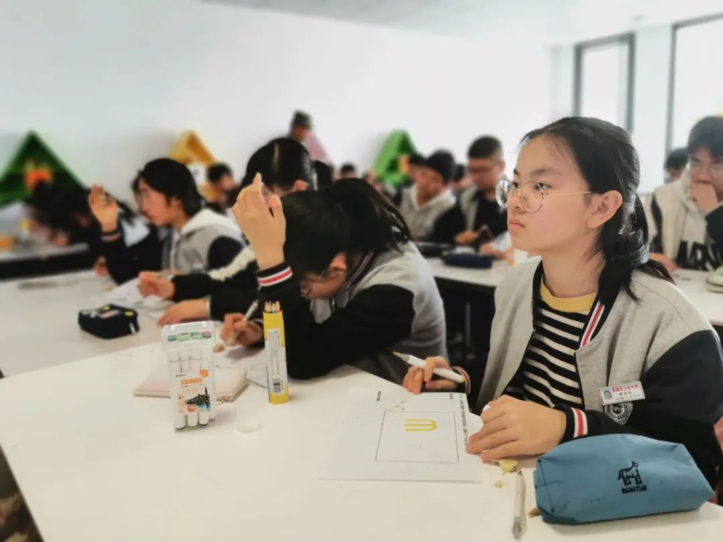 點燃創新火種——慈溪市三北初級中學研學記