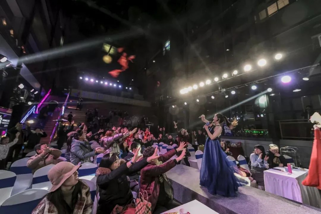 風(fēng)雨兼程只為華麗蛻變