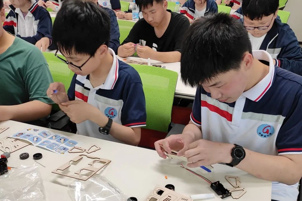 研學心動一夏——聽聽設計小鎮(zhèn)520的故事