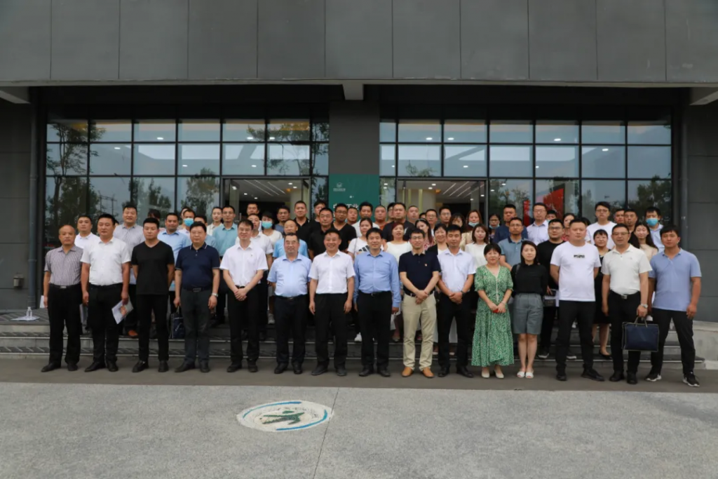 【簡訊】示范區新聯會第一屆第三次會員大會暨慶祝建黨100周年音樂會在中原工業設計城舉行