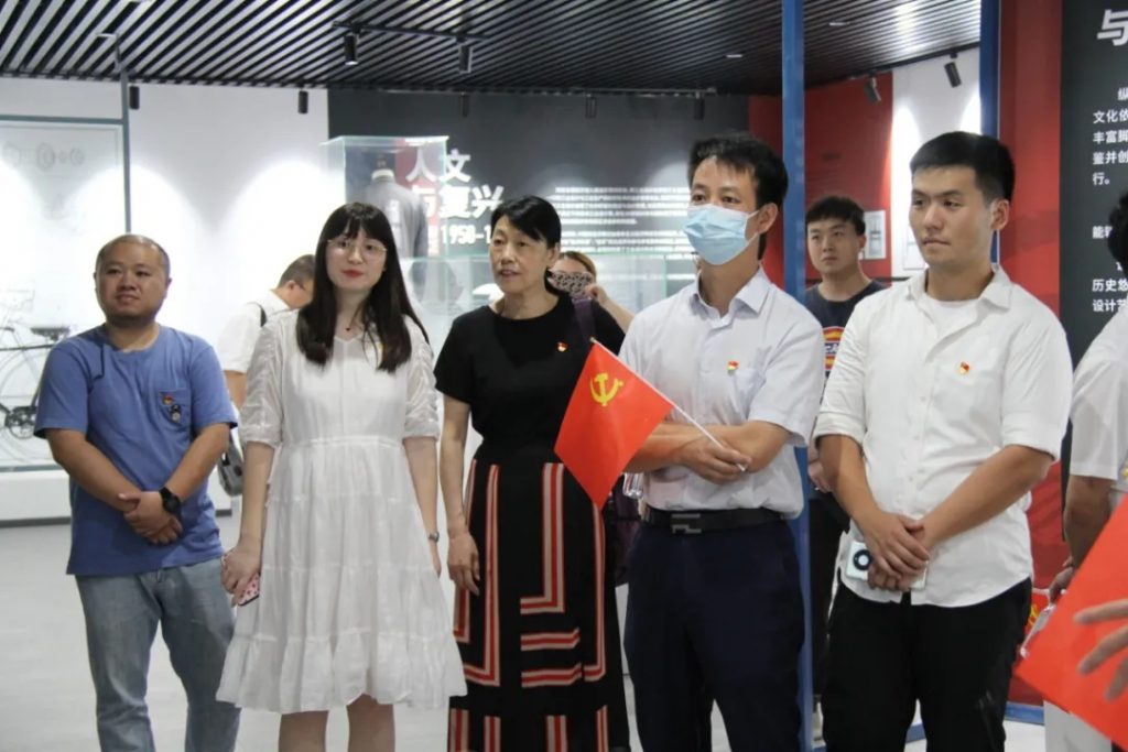 這樣的黨史學習教育專題課，怒贊！！