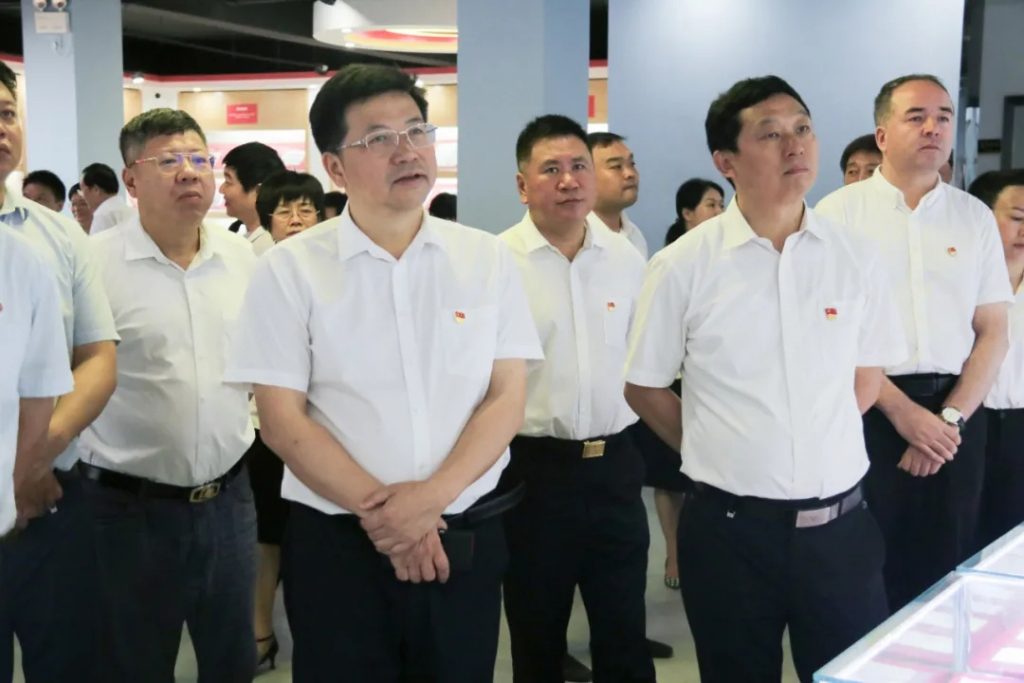 豐城市委書記李曉楚率團到江西工業設計小鎮開展黨史學習教育