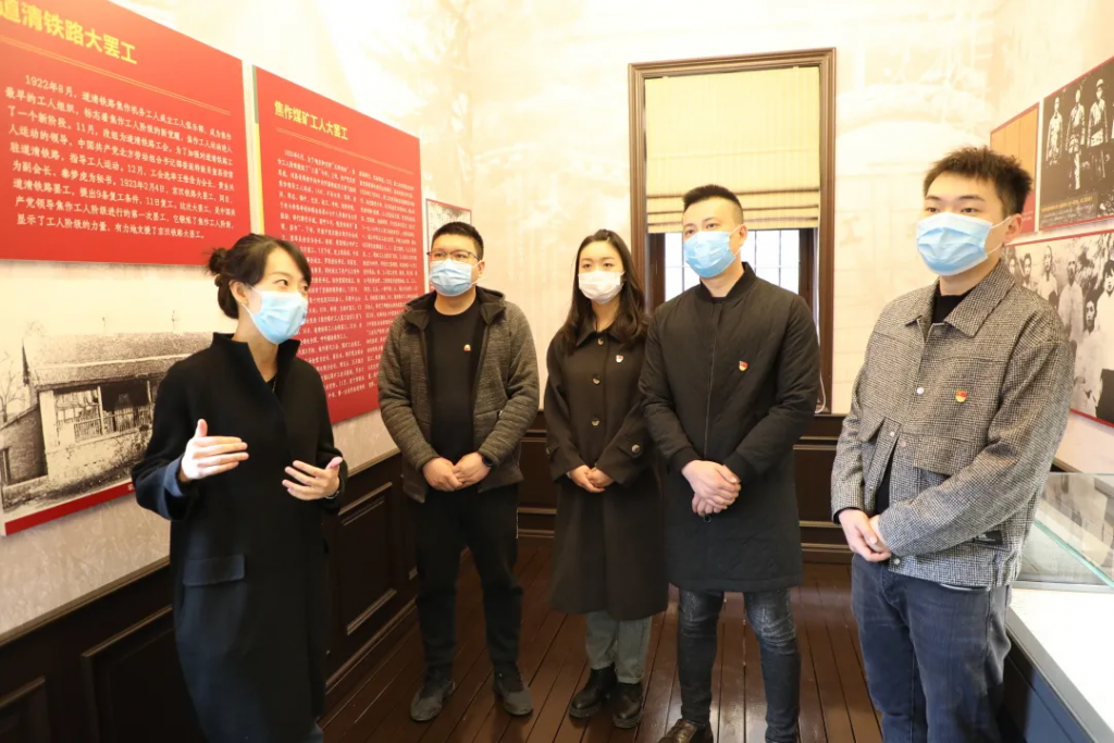 河南理工大學科技園黨支部獲得“焦作市先進基層黨組織”榮譽稱號