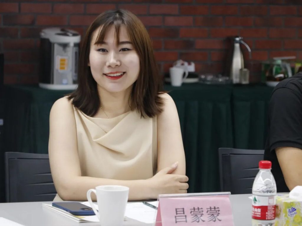 產(chǎn)業(yè)、行業(yè)現(xiàn)狀及發(fā)展趨勢(shì)調(diào)研研討會(huì)暨就業(yè)實(shí)習(xí)基地簽約儀式圓滿落幕