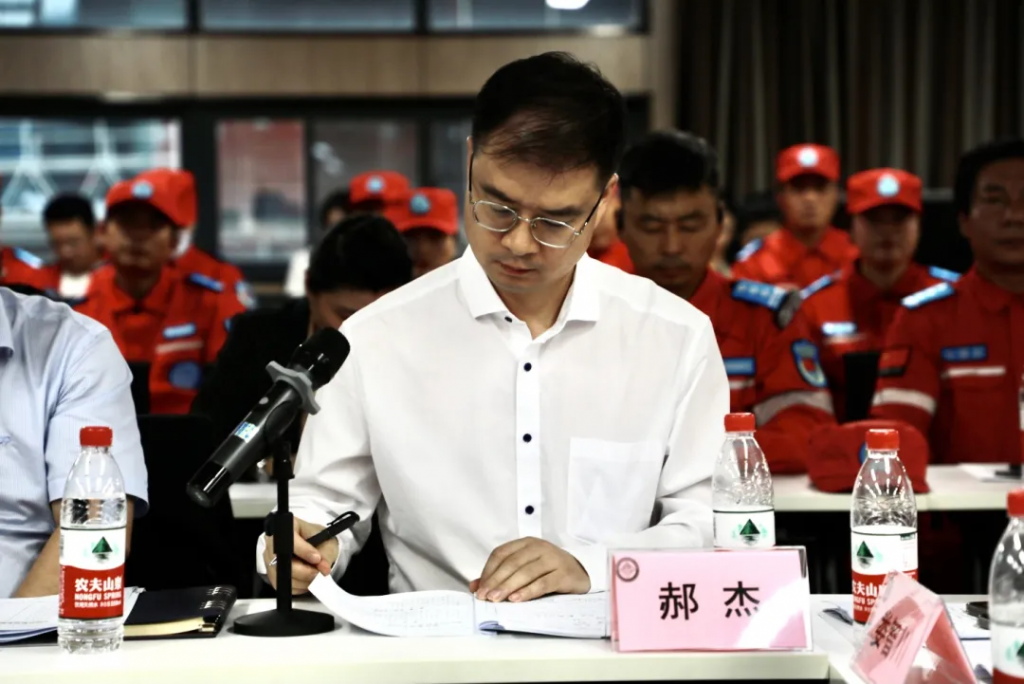 焦作示范區(qū)新聯(lián)會(huì)第一屆第二次理事會(huì)在中原工業(yè)設(shè)計(jì)城成功召開(kāi)