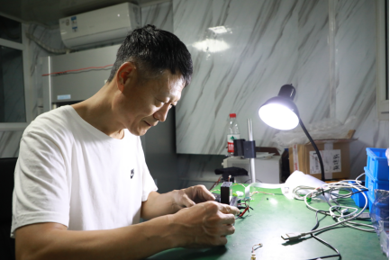 園區·人物丨靳建新--苦心鉆研，堅定不移的探尋內窺鏡的研發奧秘