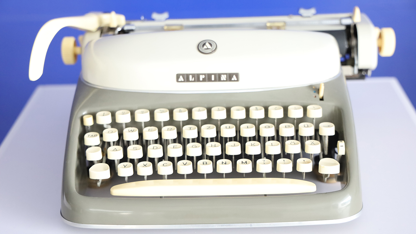 感受經典設計印記，“喚醒：百年設計藏品展1850-2000”等你來打卡！