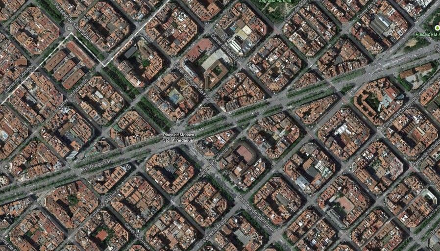 巴塞羅那時隔25年再奪“世界建筑之都”！規劃超前，卻爭議滿滿，網友：反正強迫癥爽了！