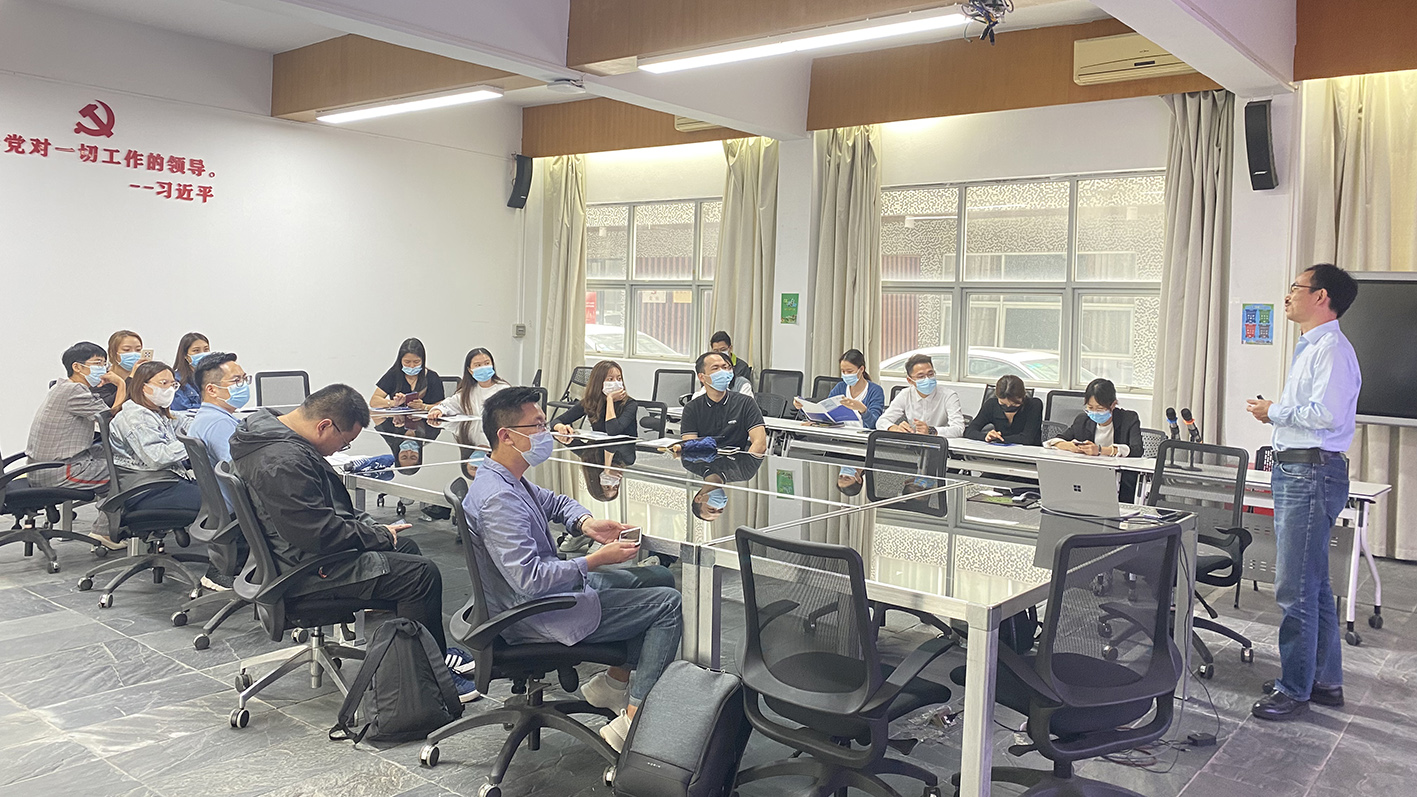 讓創(chuàng)新更具價(jià)值：企業(yè)知識(shí)產(chǎn)權(quán)風(fēng)險(xiǎn)應(yīng)對(duì)培訓(xùn)講座走進(jìn)設(shè)計(jì)城