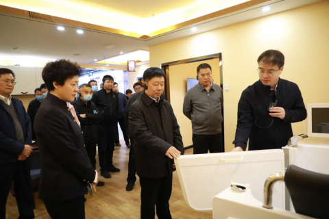焦作沁陽市委書記王家鵬一行蒞臨設(shè)計城參觀考察