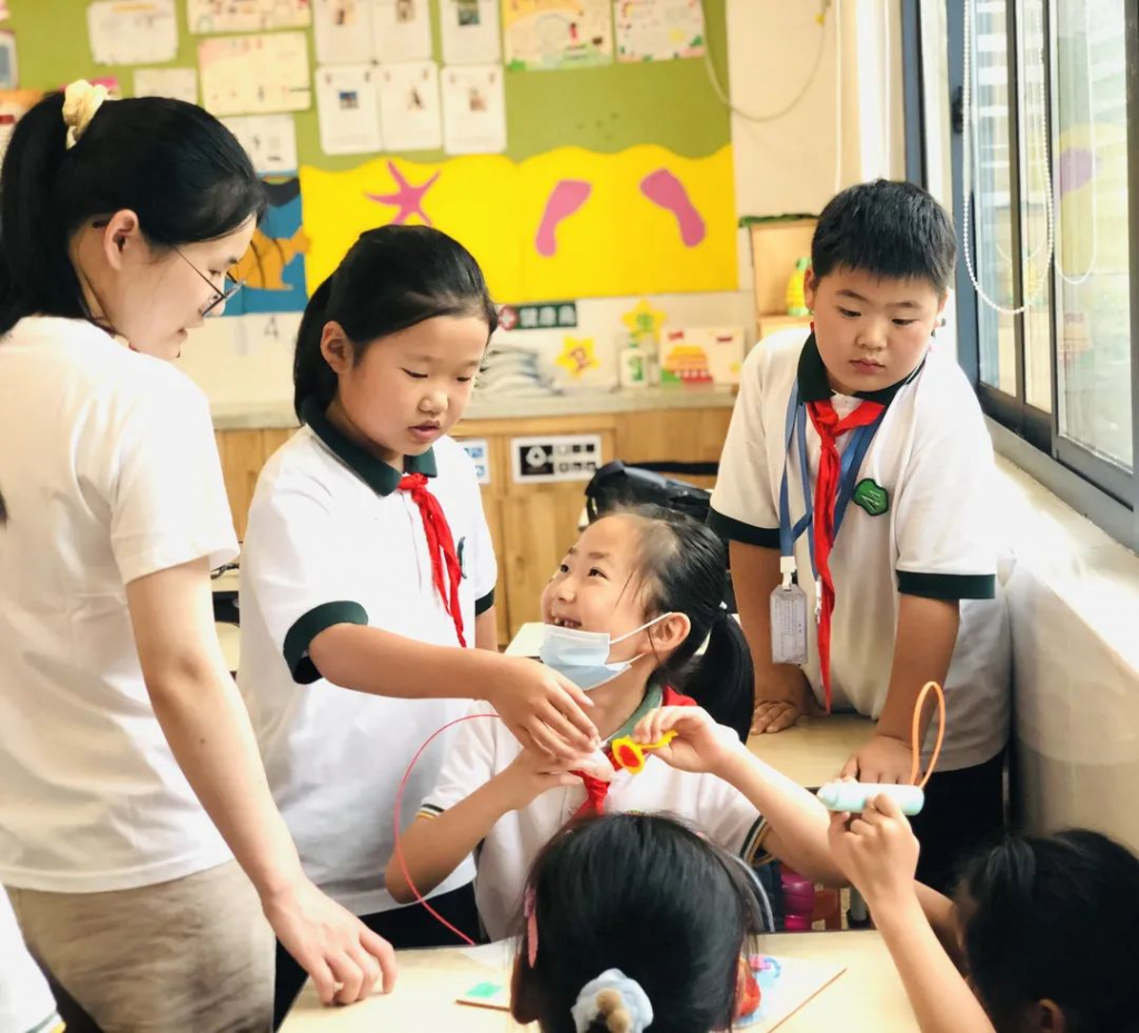 “科學”助力“雙減”同天實踐教育營地“搭把手”