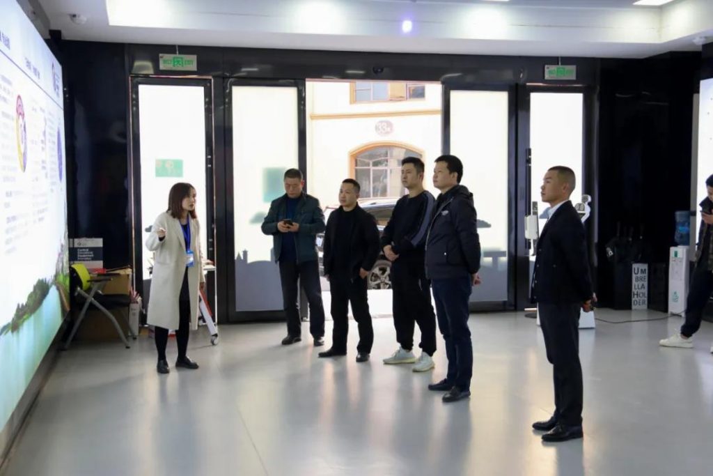 樟樹市、豐城市新階層聯誼在設計小鎮開展