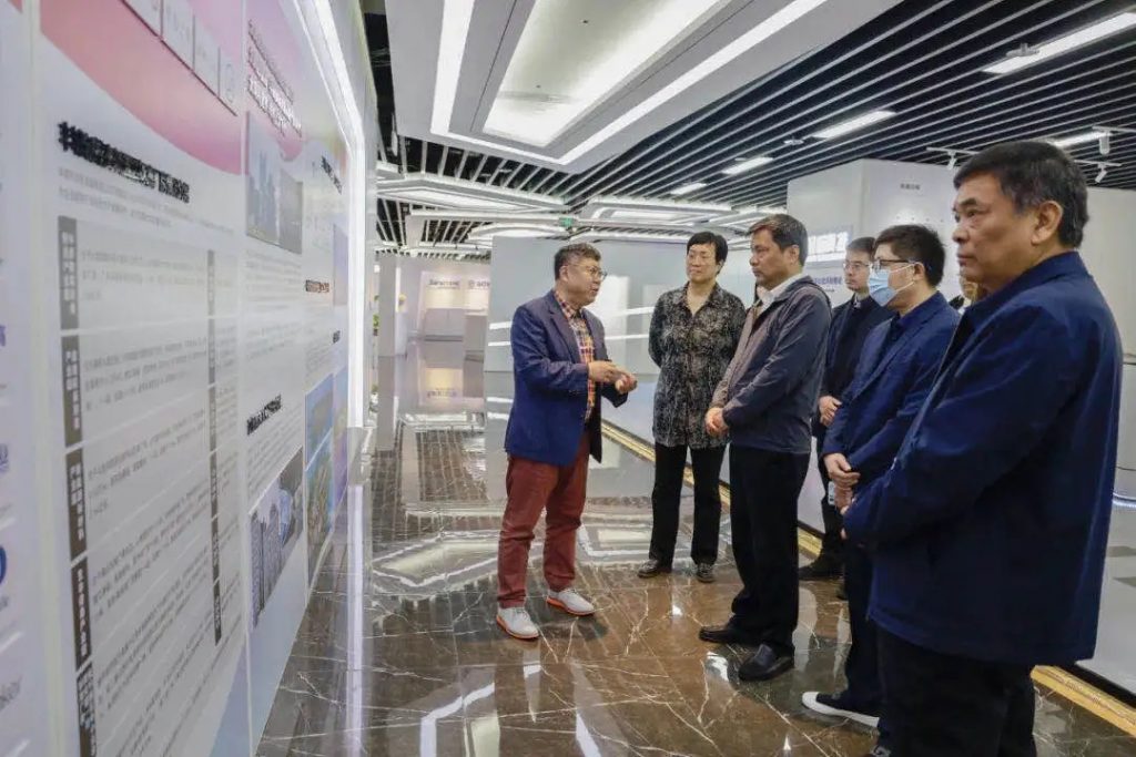 中原工業設計城陪同示范區黨工委書記呂沛前往粵港澳大灣區進行招商考察