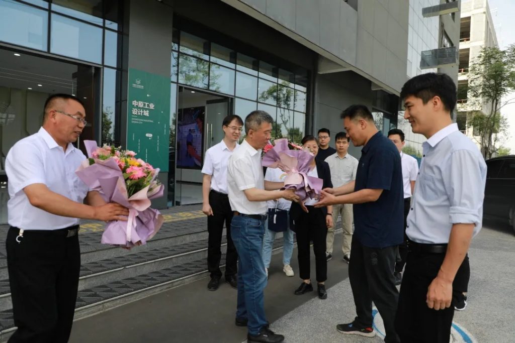 中原工業(yè)設(shè)計(jì)城：加快推進(jìn)雙創(chuàng)特色載體建設(shè) 激發(fā)企業(yè)科技創(chuàng)新活力