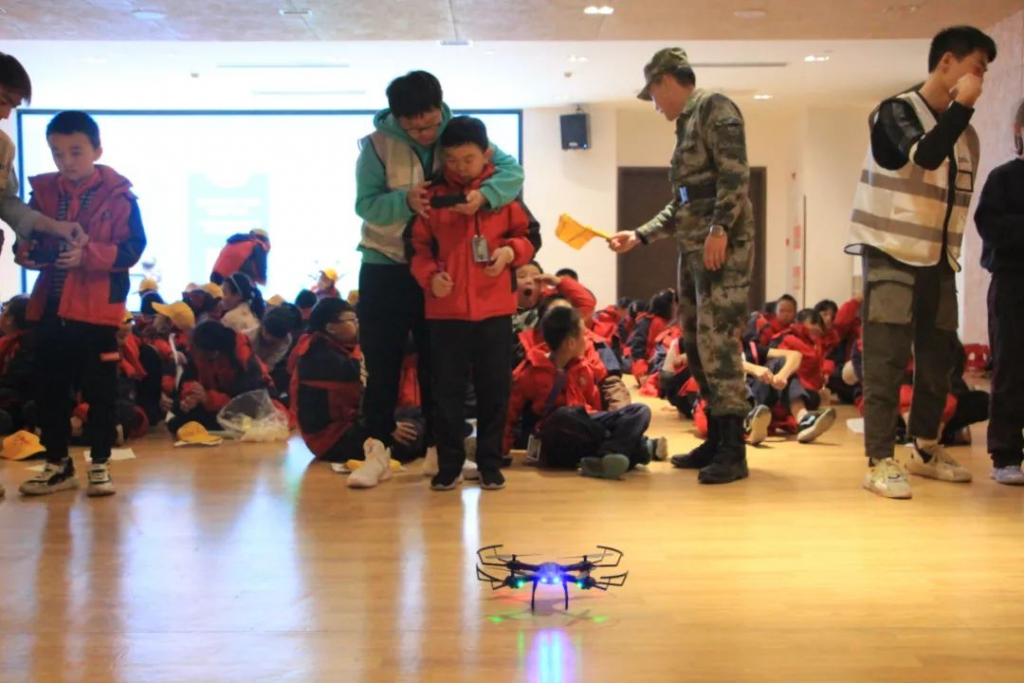 研學回顧 | 記徐福小學的第一節飛行課