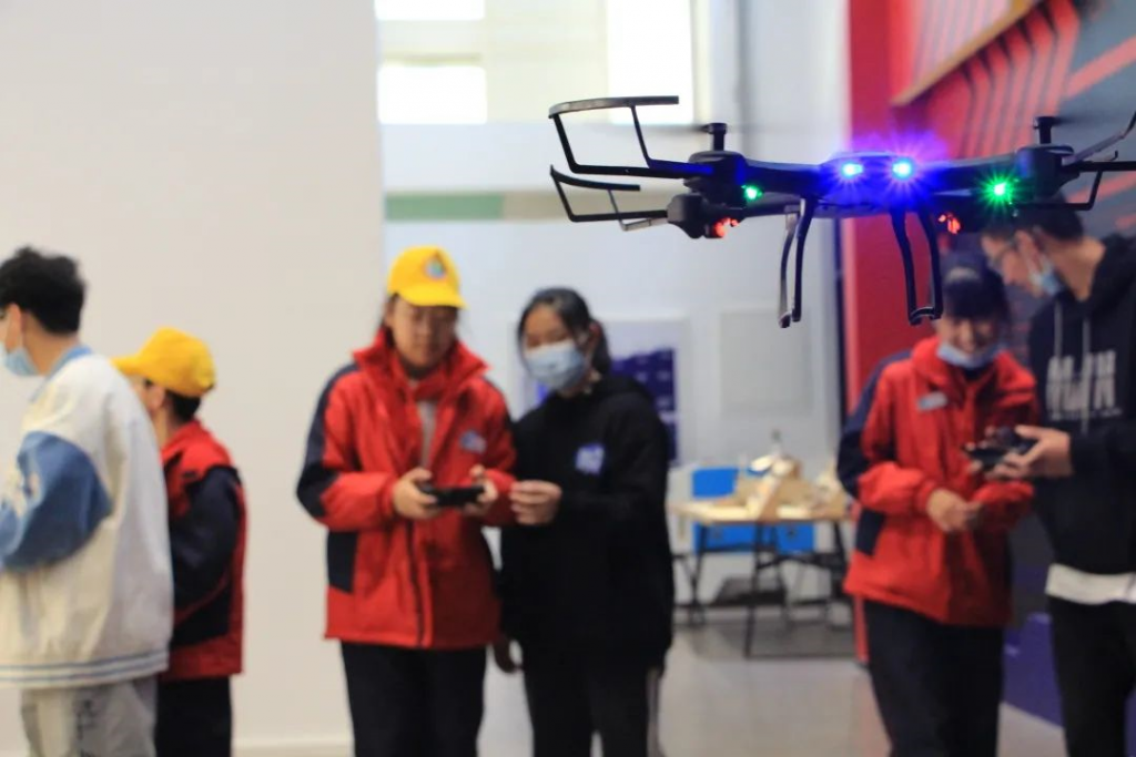 解開飛行奧秘 I 慈溪市周巷鎮天元小學研學記