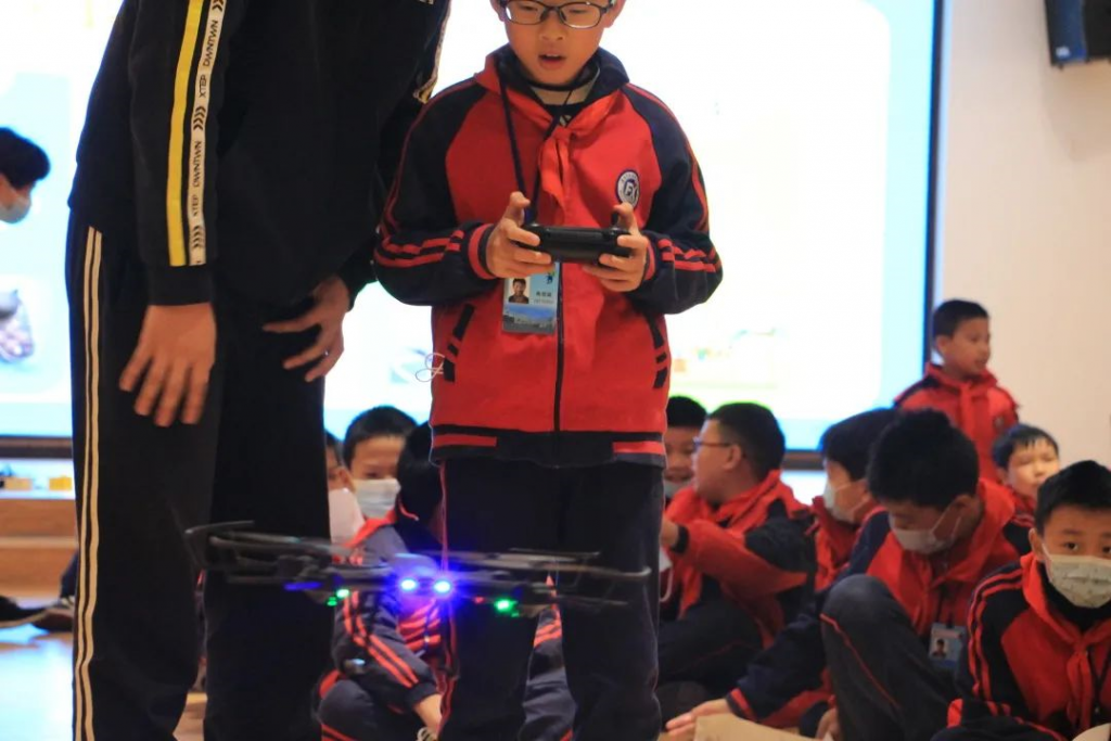 慈溪市附海鎮中心小學研學記