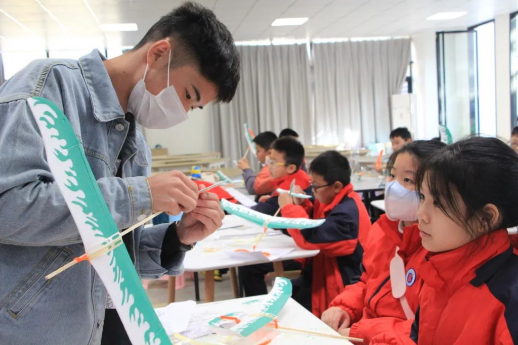 周巷第四學校：帶著夢想起飛