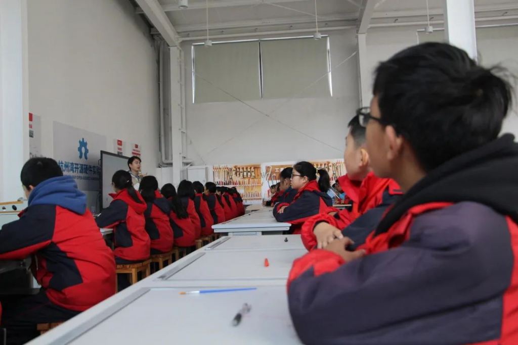 研學回顧|慈溪市龍山小學一日汽車營