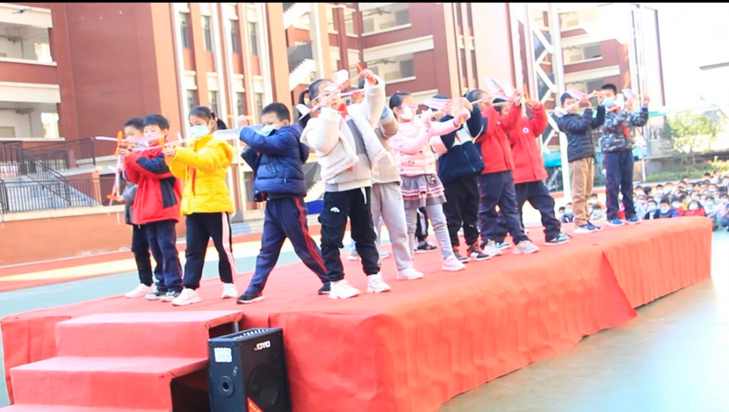 逐夢科學(xué)·智創(chuàng)未來|世紀(jì)城實(shí)驗(yàn)小學(xué)校園科技節(jié)開幕啦！