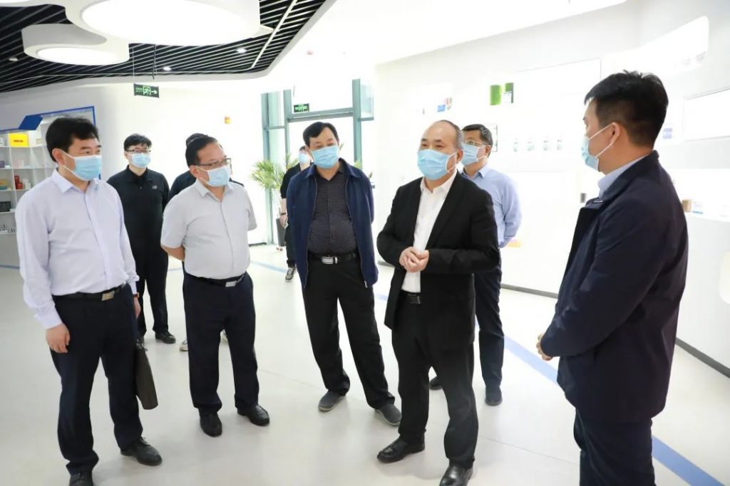 焦作市副市長王付舉一行蒞臨設計城參觀考察