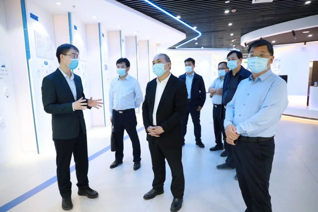 焦作市副市長王付舉一行蒞臨設計城參觀考察