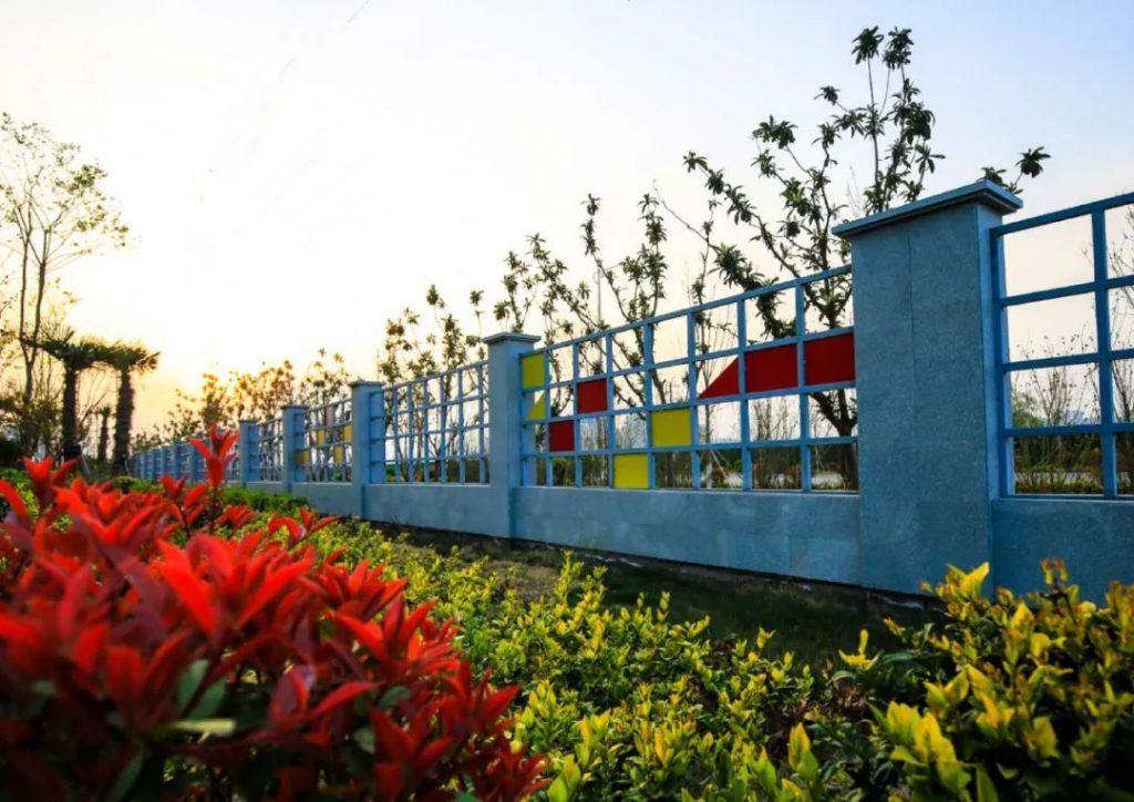 走進園區，感受夏日炎炎里的“理想之城”！