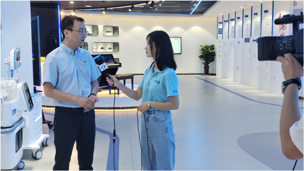 河南廣播電視臺《直播河南瞰項目》走進設計城，“云”覽園區，看設計如何賦能產業