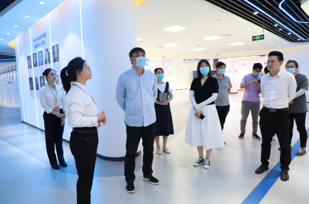 走進園區，感受夏日炎炎里的“理想之城”！